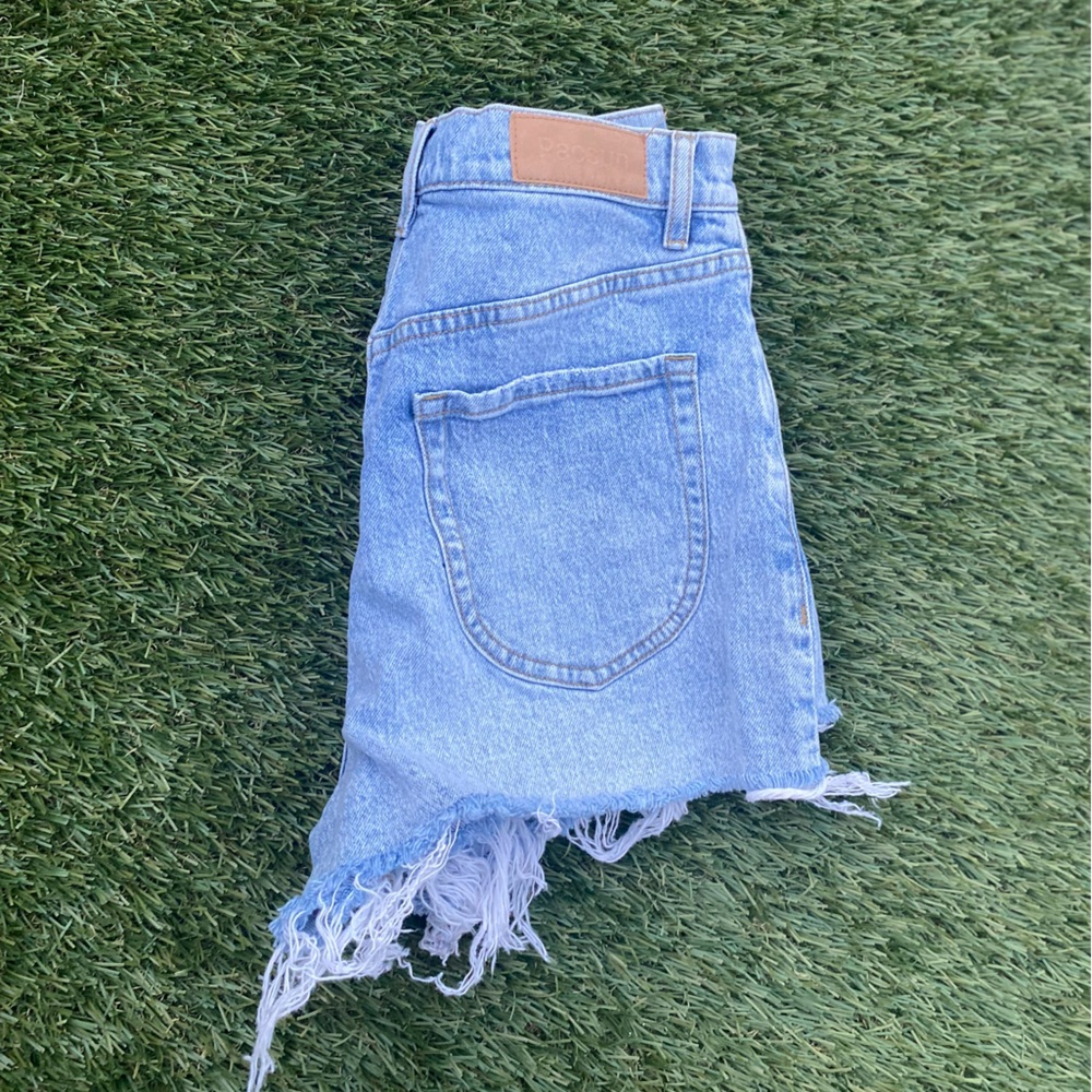PACSUN Frayed Hem Denim Shorts size 26